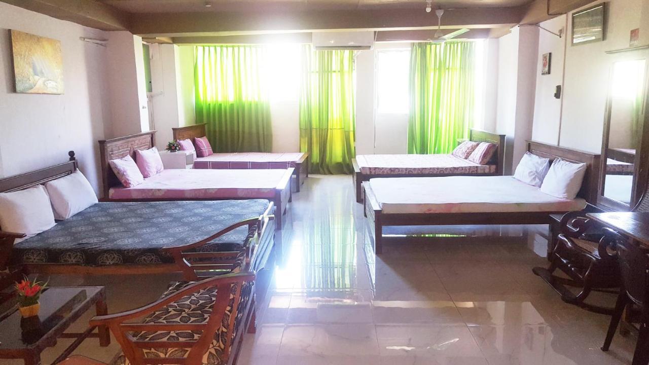 The Beehive Colombo Hotel Eksteriør billede